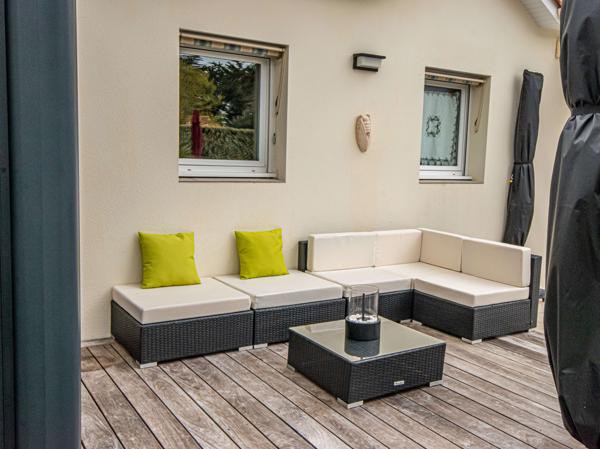 MAISON CONTEMPORAINE A LA BAULE