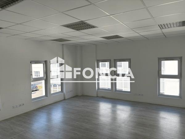 Location Local commercial 4 pièces 113 m² - PARC D'ATELIERS TECHNOLOGIQUES - BAT 10 - 1350 AVENUE ALBERT EINSTEIN LOT 10 Montpellier 34000