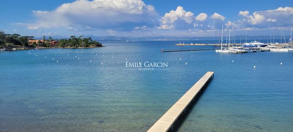 À vendre - Hyères - île de Porquerolles | Appartement avec jardin au bord de l'eau