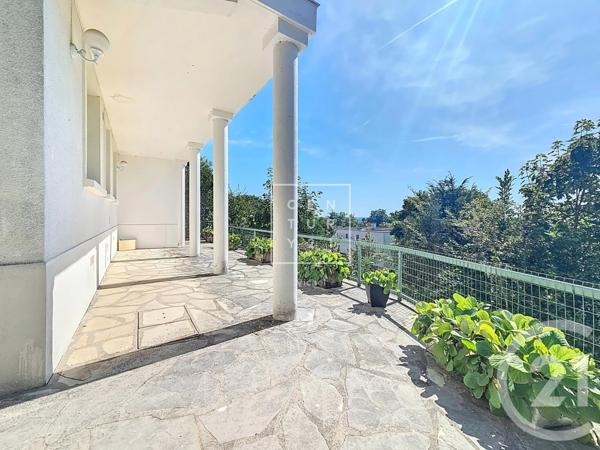 Maison à vendre  5 pièces - 129,80 m2 LE PLESSIS ROBINSON - 92