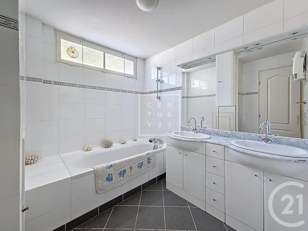 Maison à vendre  5 pièces - 129,80 m2 LE PLESSIS ROBINSON - 92