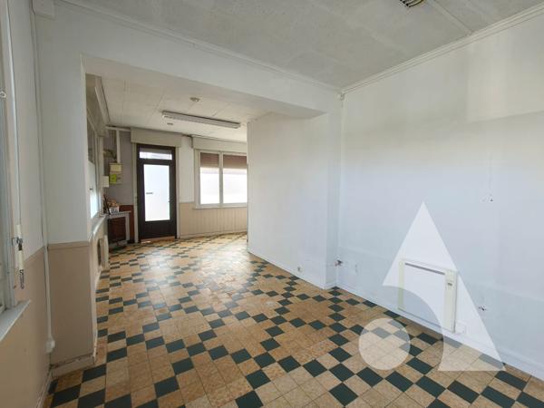 Local d'activité 3 pièces 50 m2