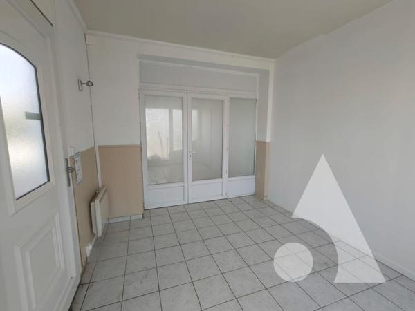 Local d'activité 3 pièces 50 m2