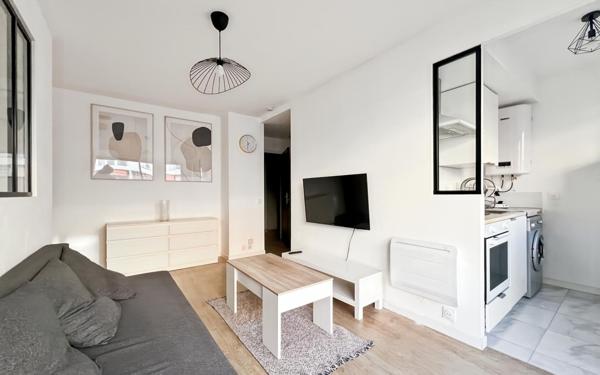 Appartement à louer    2 pièces •  Nice