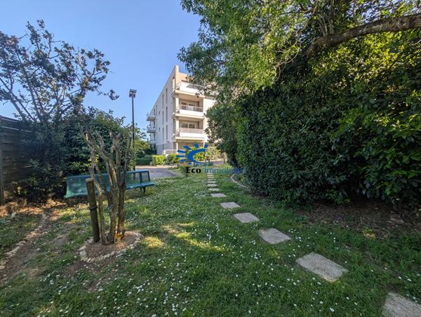 APPARTEMENT T2 QUARTIER LAFOND GARAGE  La rochelle