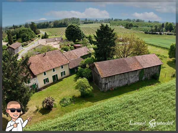 Maison avec dépendances à rénover à vendre 5 pièces 2 chambres à SAINT PIERRE D'EYRAUD en Dordogne (24)