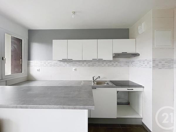 Appartement Studio à vendre  1 pièce - 30,42 m2 COMBS LA VILLE - 77