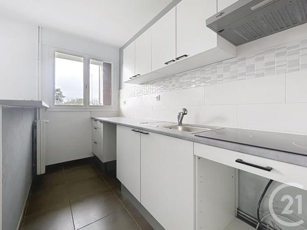Appartement Studio à vendre  1 pièce - 30,42 m2 COMBS LA VILLE - 77