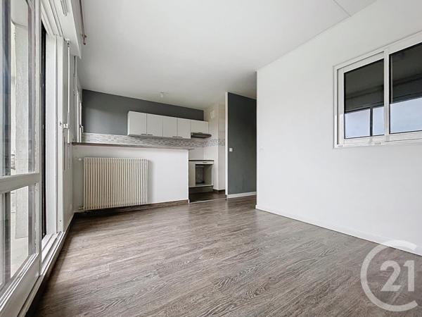Appartement Studio à vendre  1 pièce - 30,42 m2 COMBS LA VILLE - 77