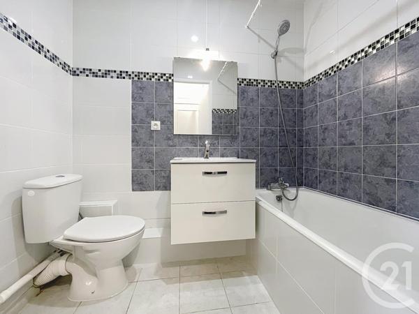 Appartement Studio à vendre  1 pièce - 30,42 m2 COMBS LA VILLE - 77