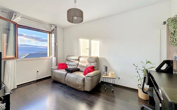 Maison à vendre    4 pièces • 105 m2 Clarafond-Arcine