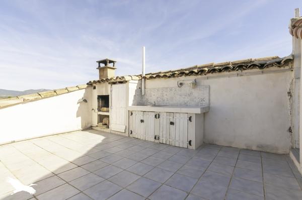 Maison à vendre 220 000 € Gignac 3 p 83 m² DPE C