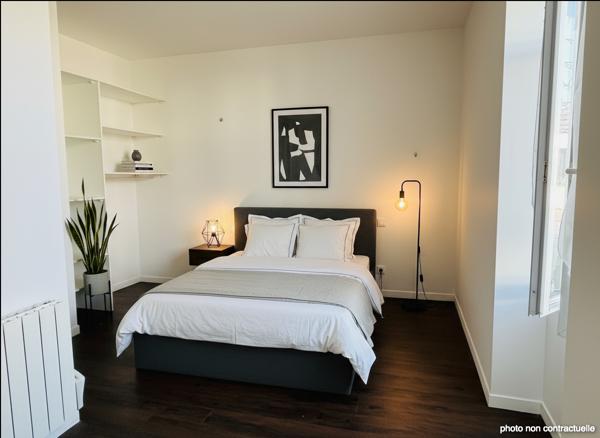 Maison atypique, 3 pièces, avec terrasse de toit – Secteur piscine