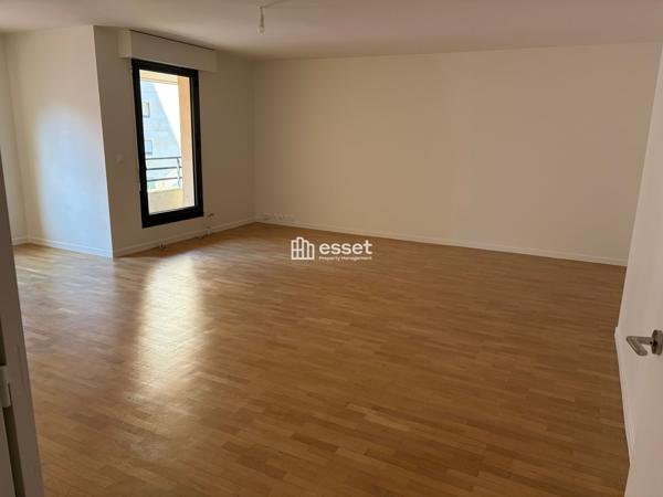 Location Appartement 3 pièces 113 m² - Levallois-perret 92300