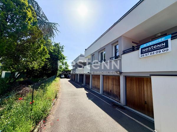 PESSAC -  MONTEIL - Appartement - 61m2 - 2 chambres - Garage - Petite copropriété