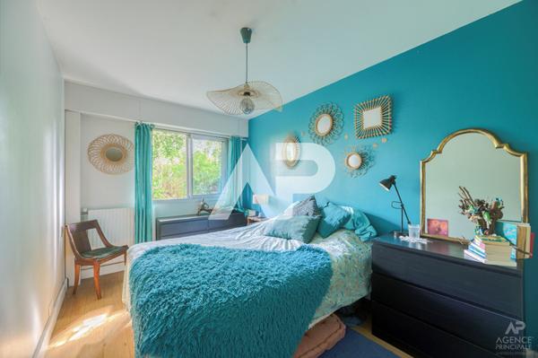 Appartement Rueil Malmaison 2 pièce(s) 52.10 m2 270 000 € **  - Référence  19577