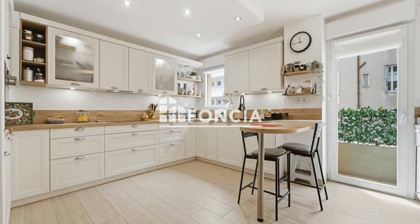 À vendre Appartement 4 pièces 104.36 m² - Cannes 06400