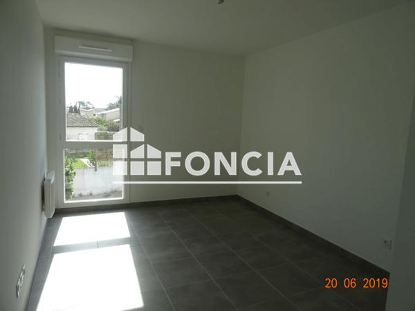 Location Appartement 3 pièces 60.02 m² - 2 RUE DE LA FLEOLE DES PRES Istres 13800