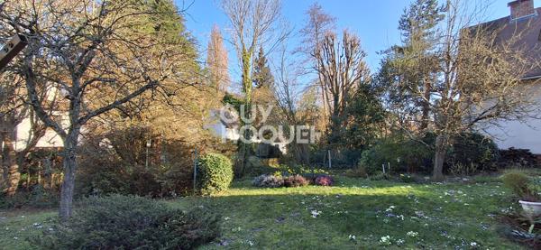 Maison Saint Remy- Les -Chevreuse 5 pièce(s)- 146 m2 environ