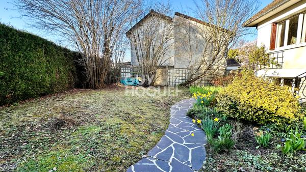 Maison Saint Remy- Les -Chevreuse 5 pièce(s)- 146 m2 environ