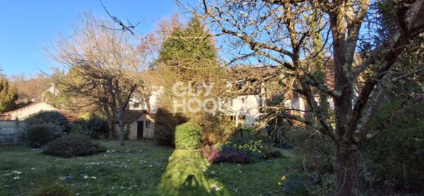 Maison Saint Remy- Les -Chevreuse 5 pièce(s)- 146 m2 environ