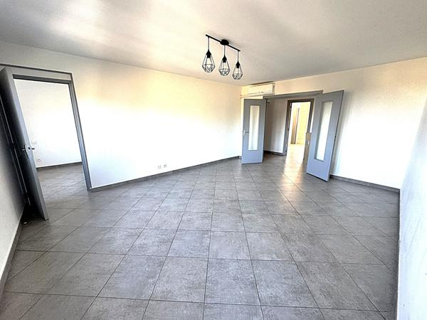 À louer : Appartement spacieux de 4 pièces à Lucciana !