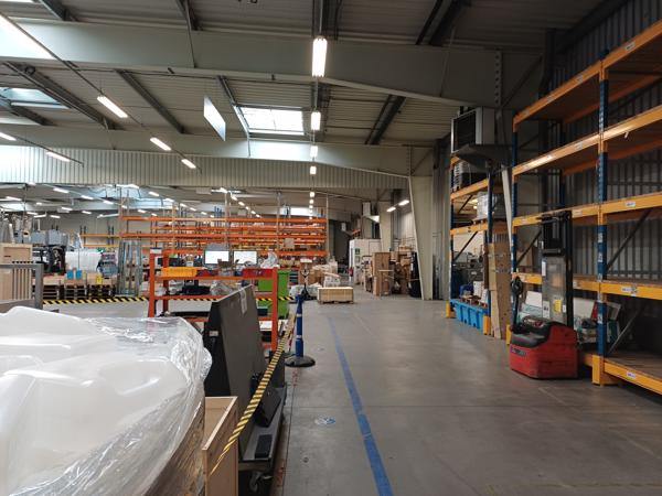 Local D’activité 8186m² – Beaucouze