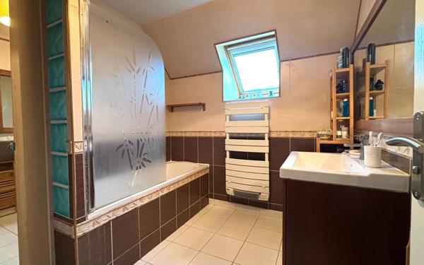 Maison à vendre    7 pièces •  Bouffémont