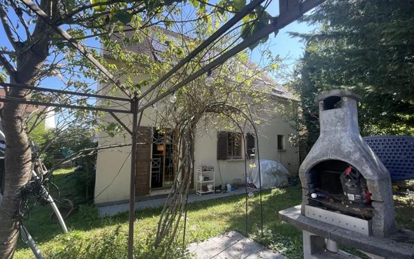 Maison à vendre    7 pièces •  Bouffémont