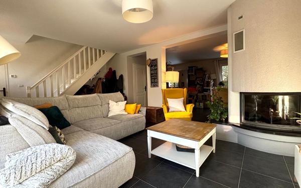 Maison à vendre    7 pièces •  Bouffémont