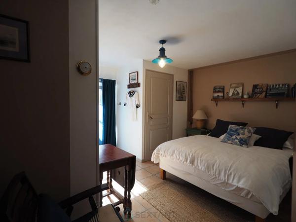 Grande demeure 17ème siècle 9 chambres avec jardin bucolique abrité des regards