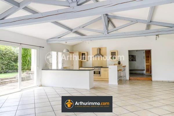 Vente Maison 6 pièces 176 m2 à Saint-Bernard