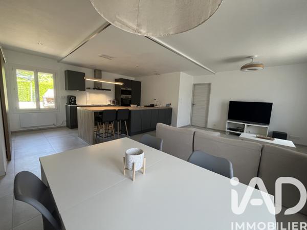 Maison à vendre 4 pièces 95 m² Saint-Laurent-du-Pont