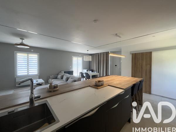 Maison à vendre 4 pièces 95 m² Saint-Laurent-du-Pont