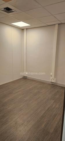 Bureau de 10 m2 à louer à Cergy Préfecture