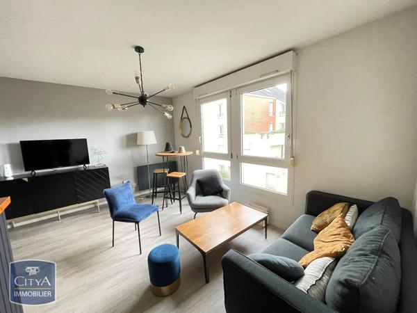 Appartement à louer 1 pièce 31.32m²