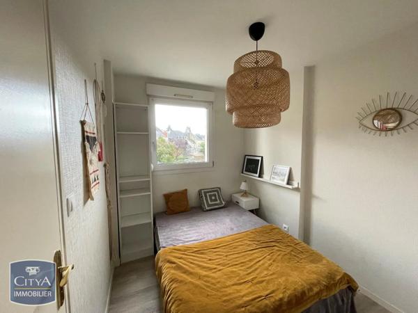 Appartement à louer 1 pièce 31.32m²