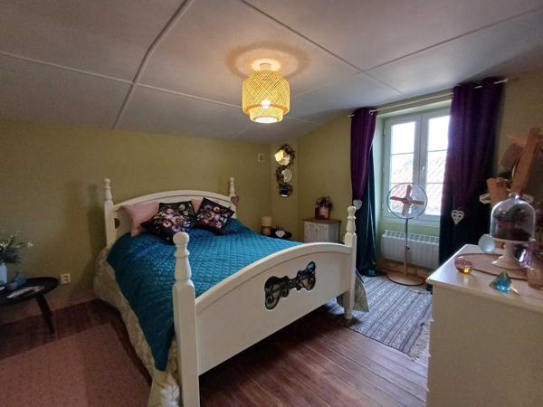 MAISON LUMINEUSE - AVEC PARC -