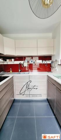 À vendre Appartement – F2/3 avec balcon - proximité centre et Gare , box et cave dans résidence récente