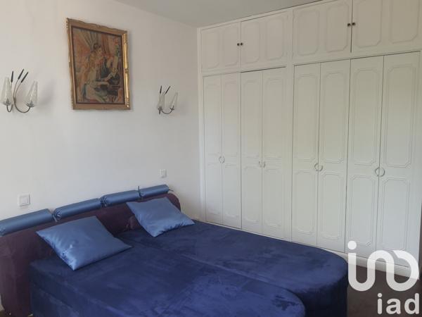 Maison 6 pièces de 185 m² à Courcelles (17400)