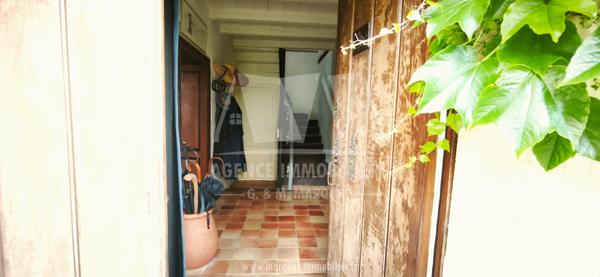 MAISON DE CARACTERE 210 m² AVEC GRANGE, ATELIER ET TERRAIN DE 2 814 m²