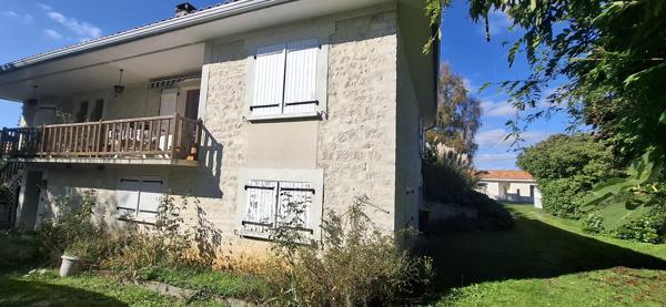 Pavillon sur sous-sol semi- enterré à La Rochefoucauld Détails des diagnostics énergétiques