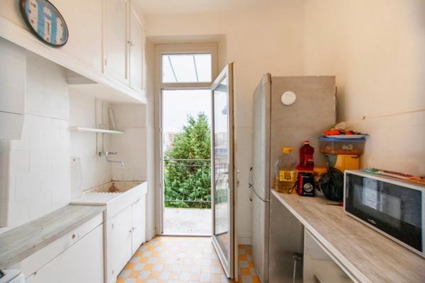 À vendre Immeuble de 93,29 m² à MARSEILLE 3e