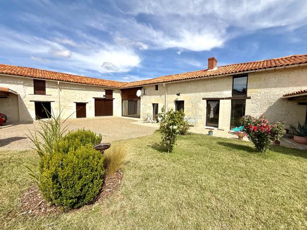 Maison à vendre à La Roche-Rigault (86200) - Vienne