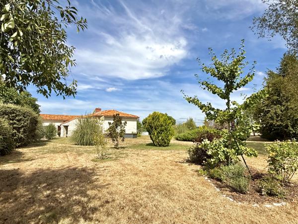 Maison à vendre à La Roche-Rigault (86200) - Vienne