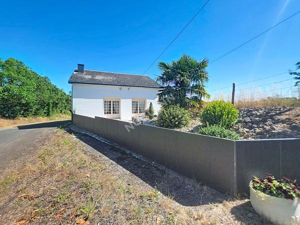 Maison A VENDRE à Saint Herblon, calme de la campagne, dépendances, aucun vis à vis
