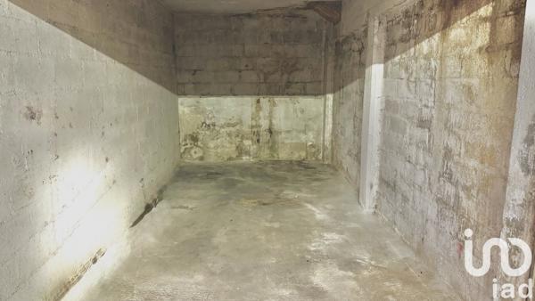 Parking à vendre 130 m² Saint-Maur-des-Fossés