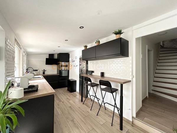 Vente Maison125 m² - 5 Pièces - Saint aubin les Elbeuf (76410)