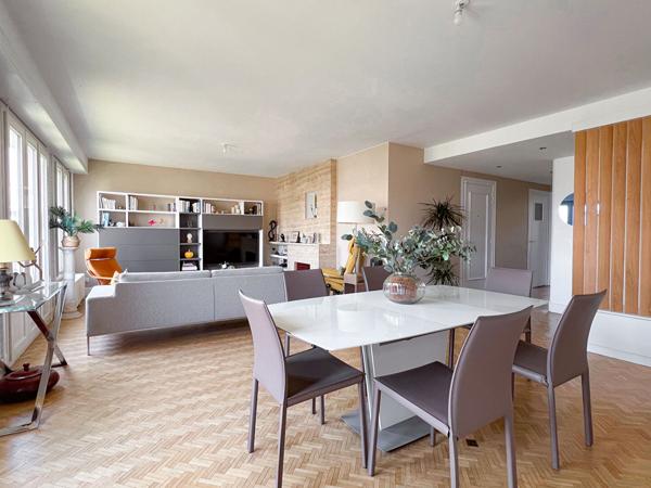 Magnifique Appartement rénové à vendre à Angers - Boulevard Foch -quatrième étage - 114 m² - Ascenseur