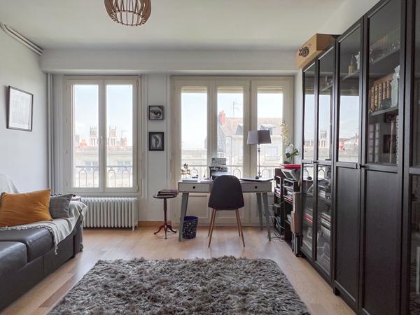 Magnifique Appartement rénové à vendre à Angers - Boulevard Foch -quatrième étage - 114 m² - Ascenseur